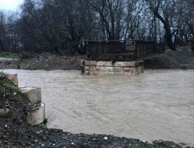 Ζευγάρι ηλικιωμένων έχει εγκλωβιστεί στην Κυρτώνη Φθιώτιδας!
